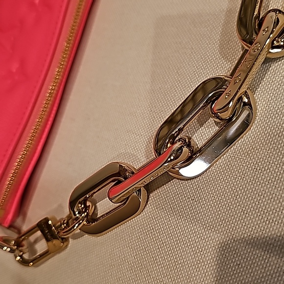 New W/O Tag Louis Vuitton Coussin BB - Picture 8 of 13